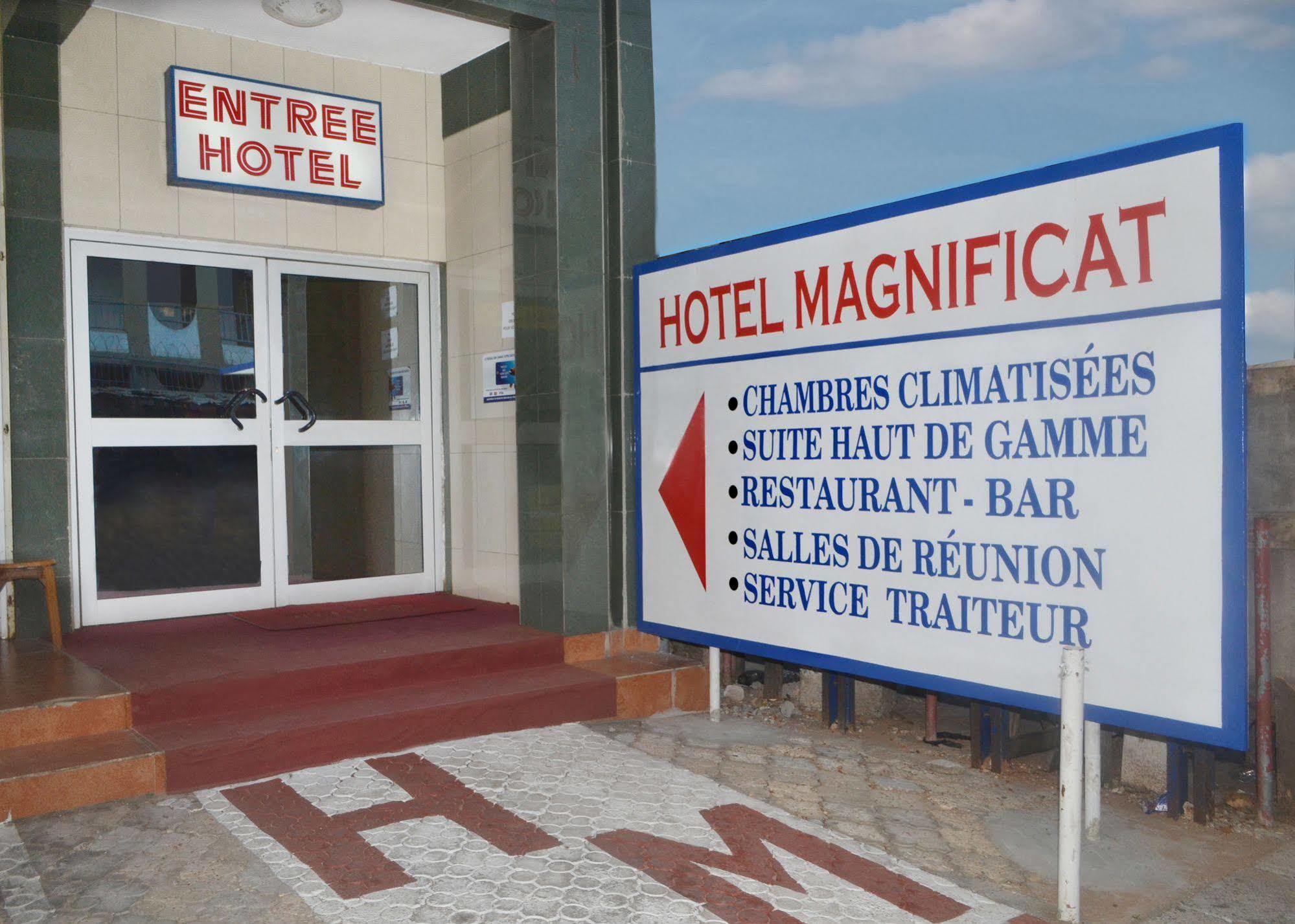 Hotel Magnificat Lomé Exterior foto